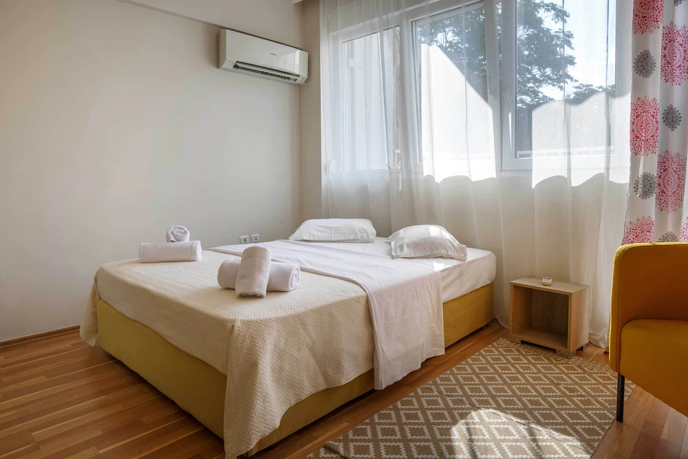 Evel's Home Suites