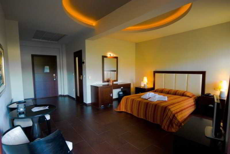 Heaven Hotel
