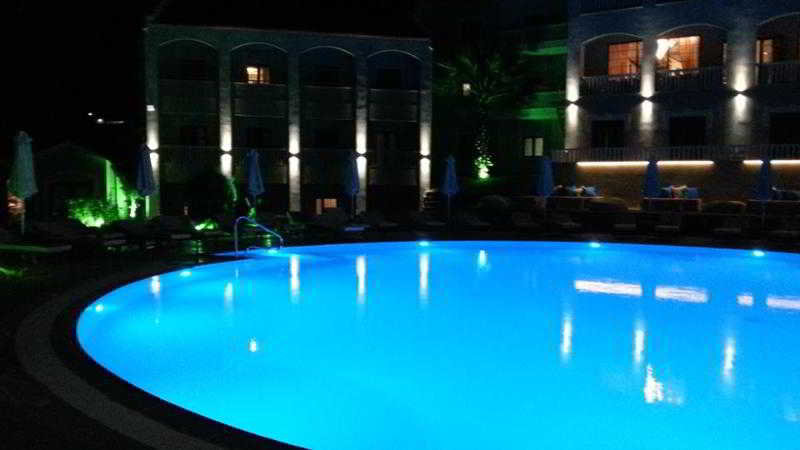 Heaven Hotel