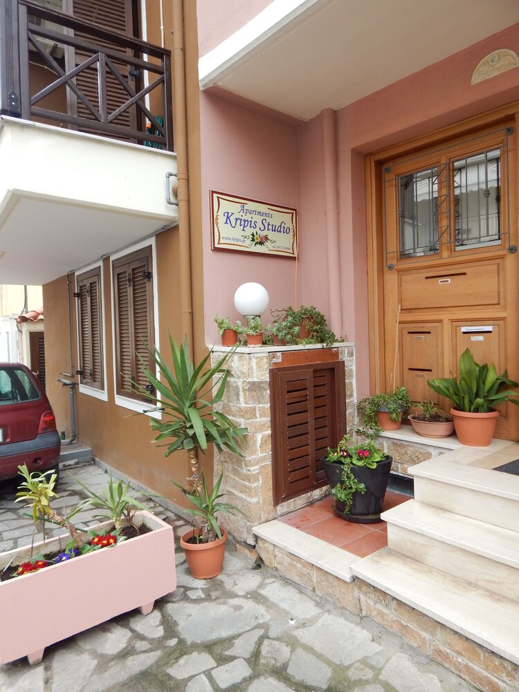 Kripis Studio Thessaloniki Kripis Studio Thessaloniki