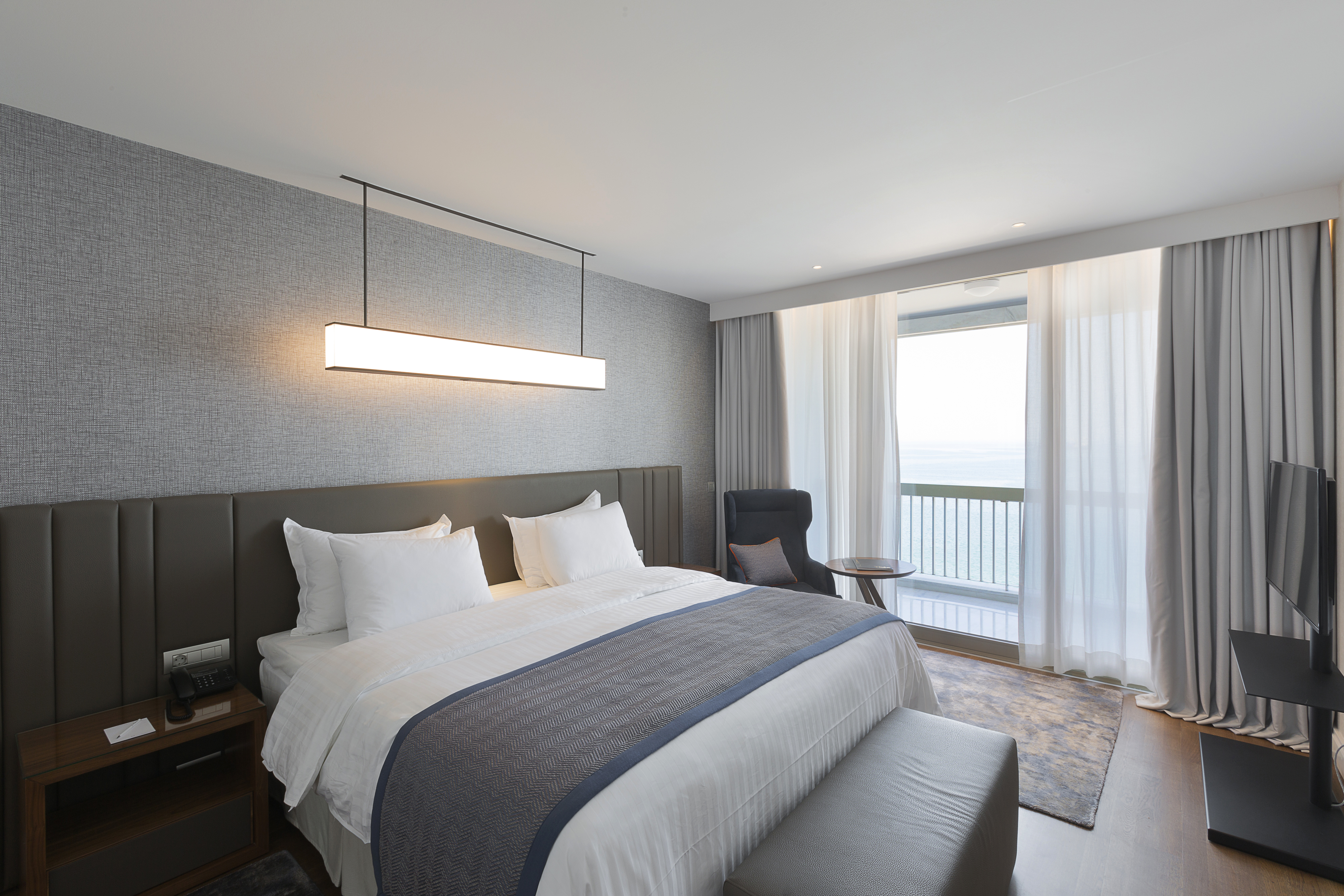Makedonia Palace