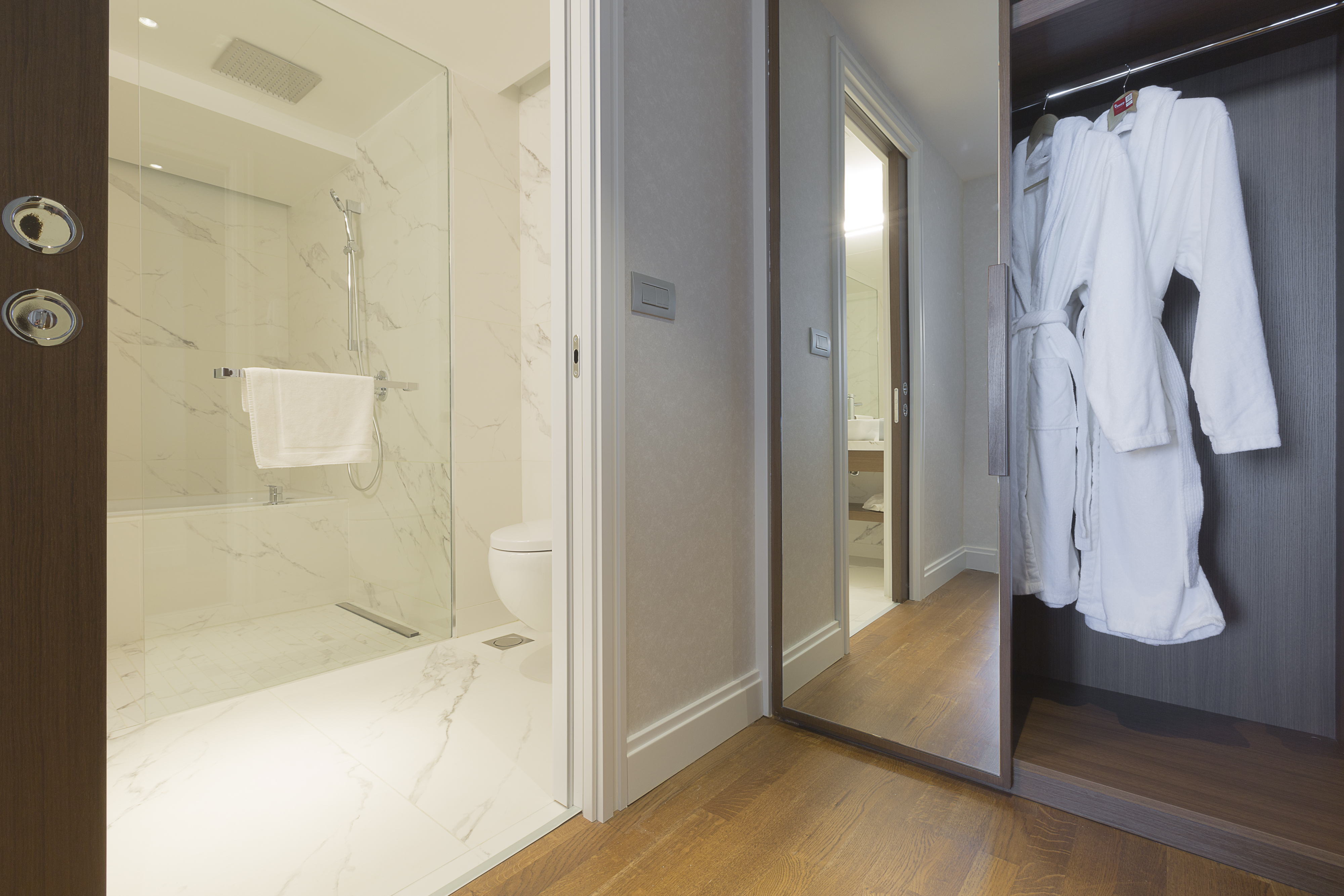 Makedonia Palace