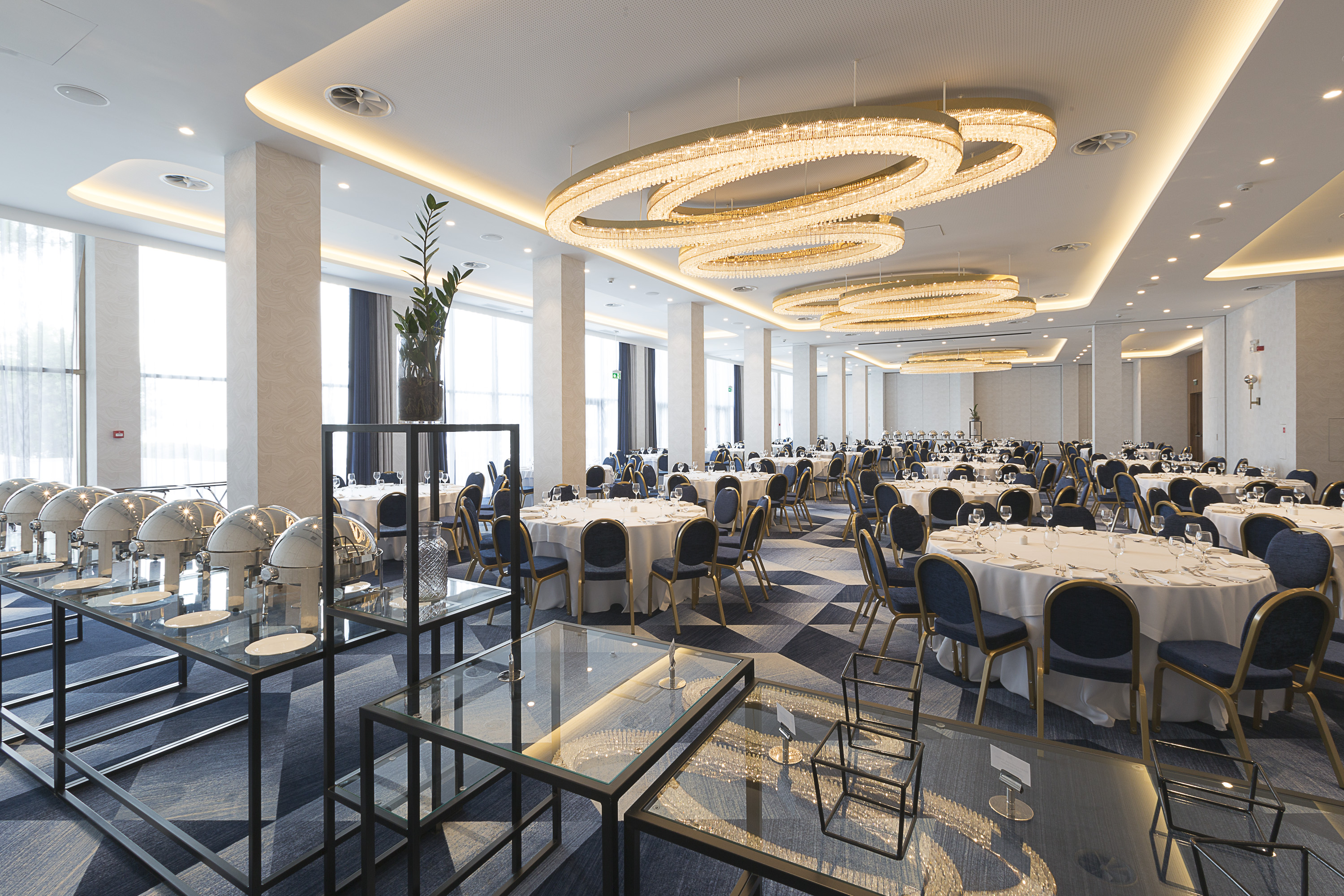 Makedonia Palace