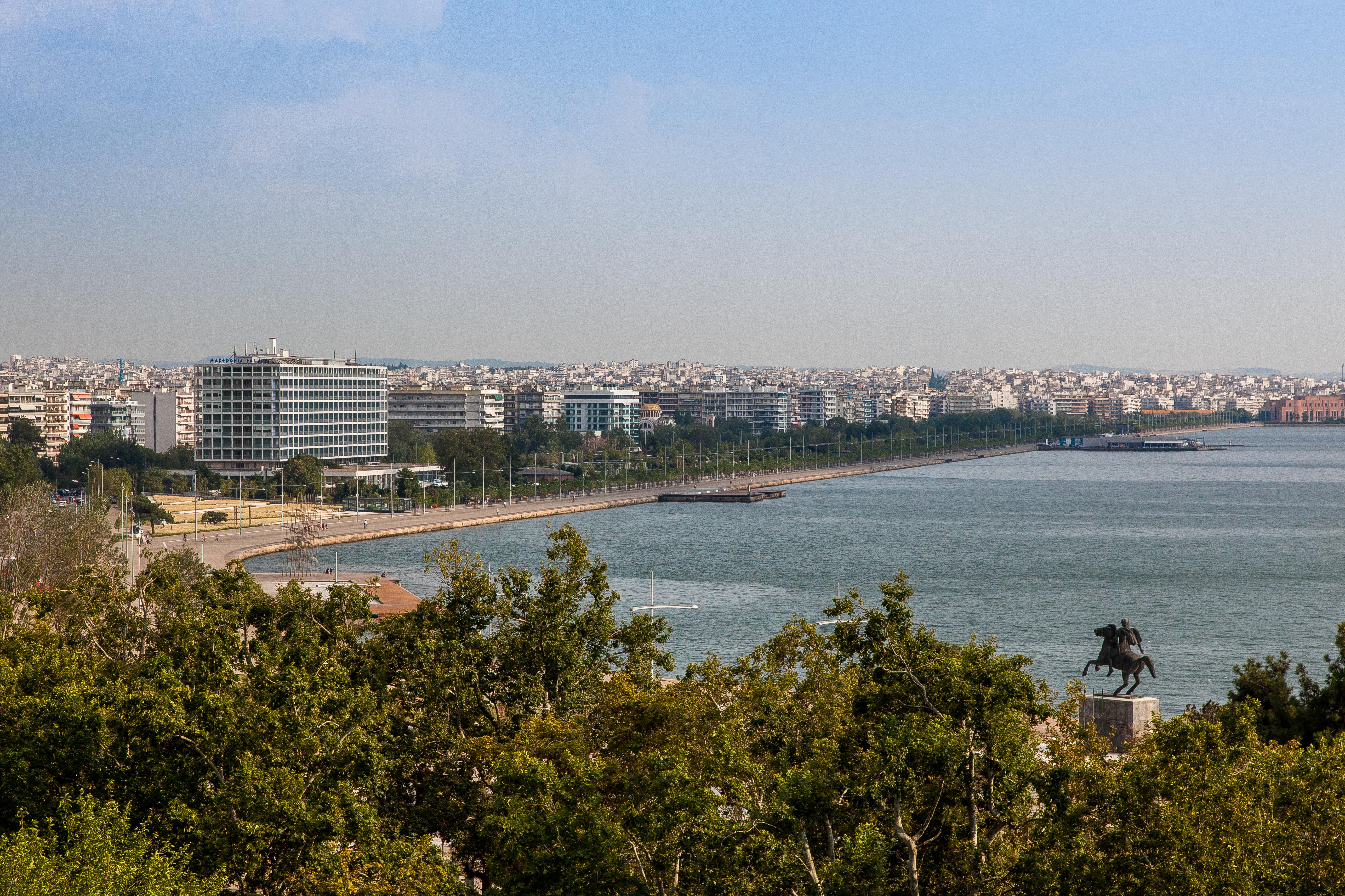 Makedonia Palace