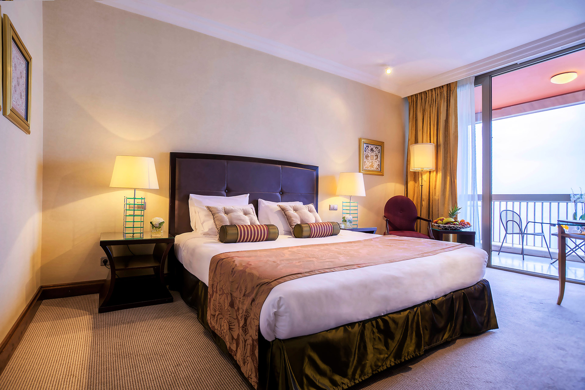 Makedonia Palace