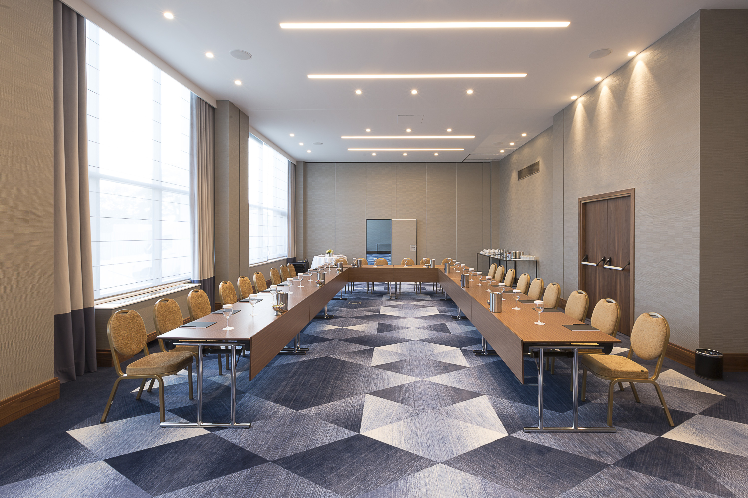 Makedonia Palace