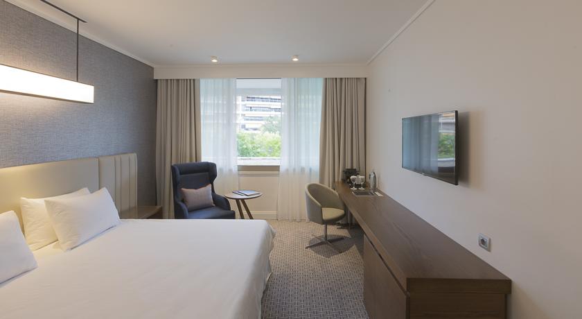 Makedonia Palace