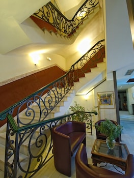 MODERN Revival Luxury Hotel