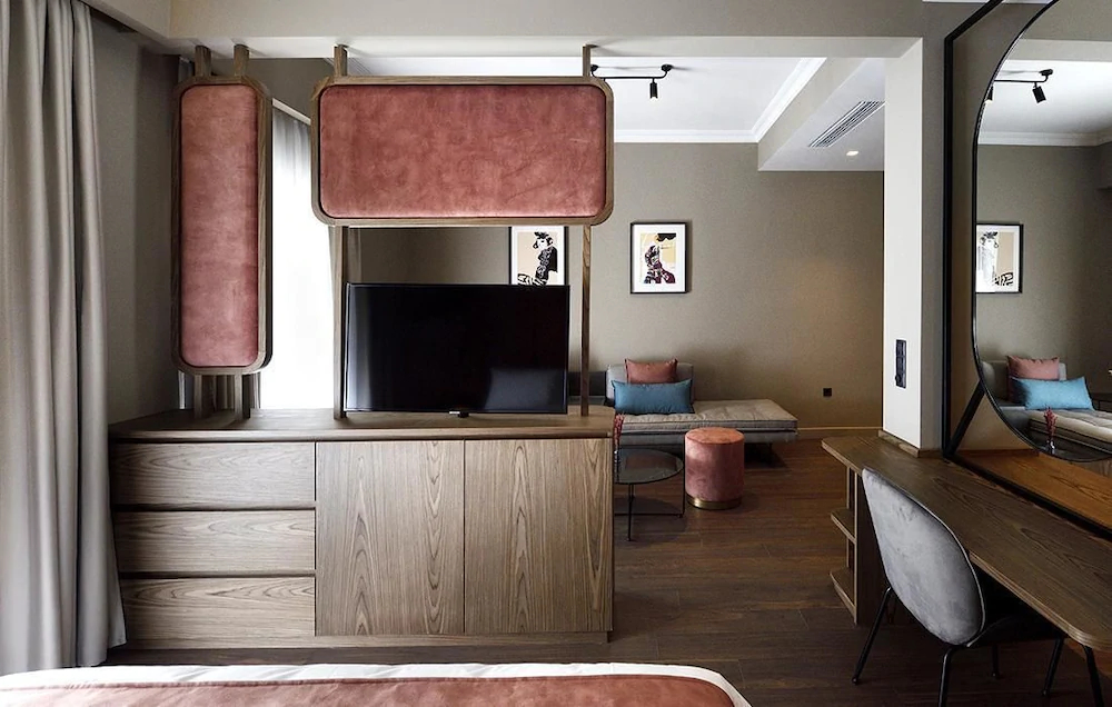 Roomore Apartments
