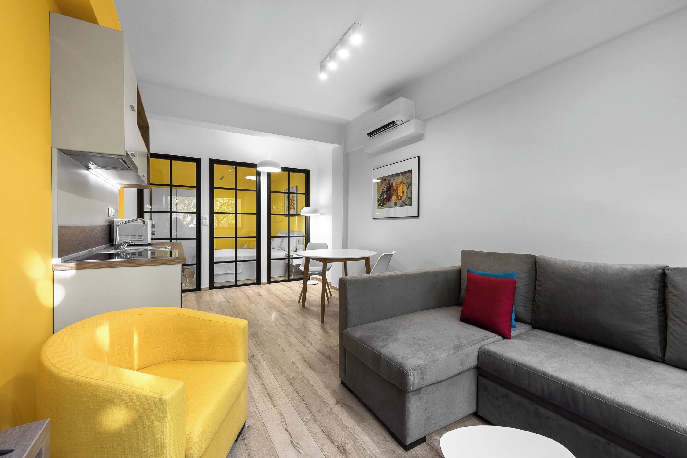 Zaphira Apartments, Nilie Hospitality MGMT