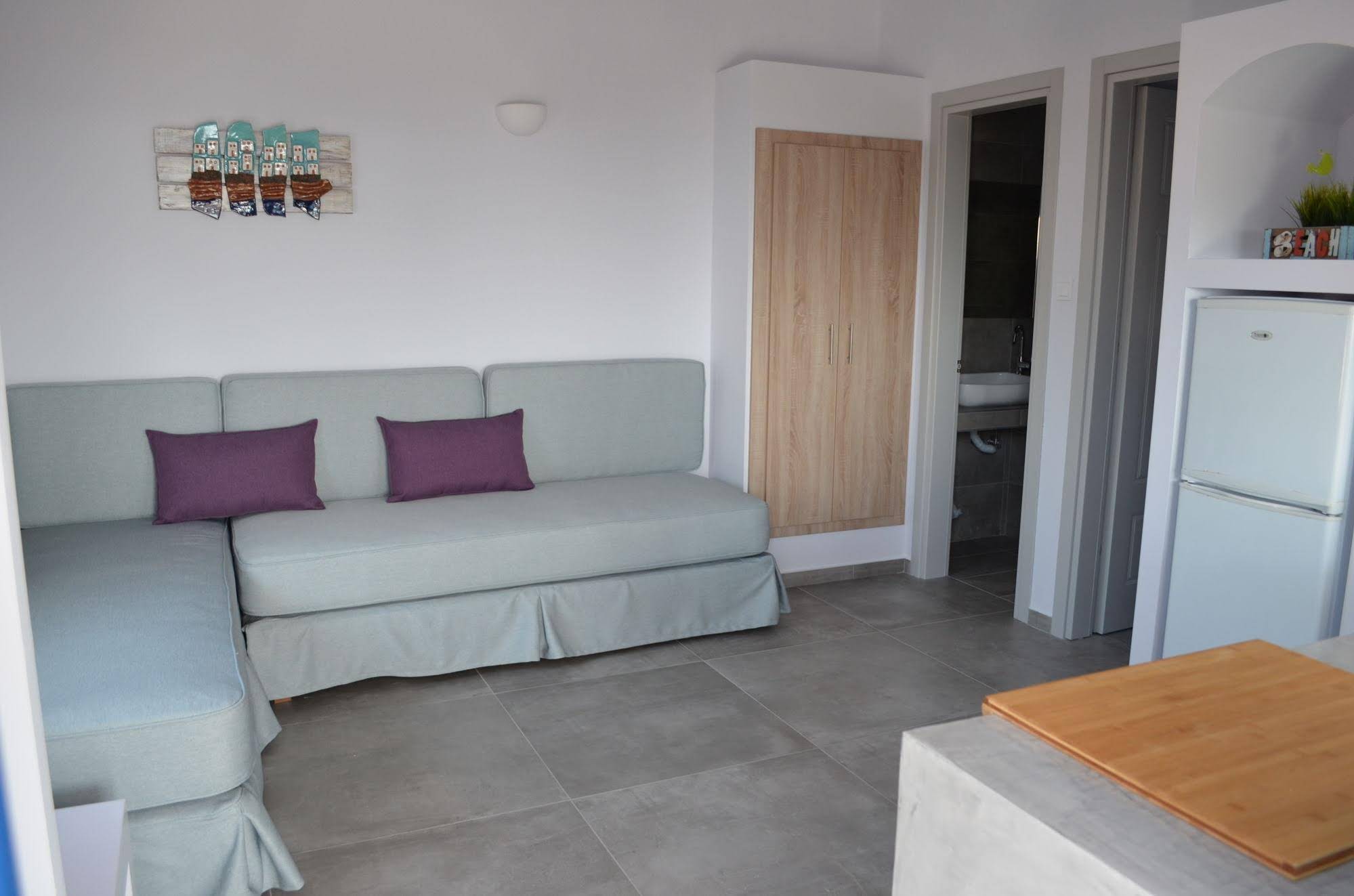 Villa Maria Studios & Suites