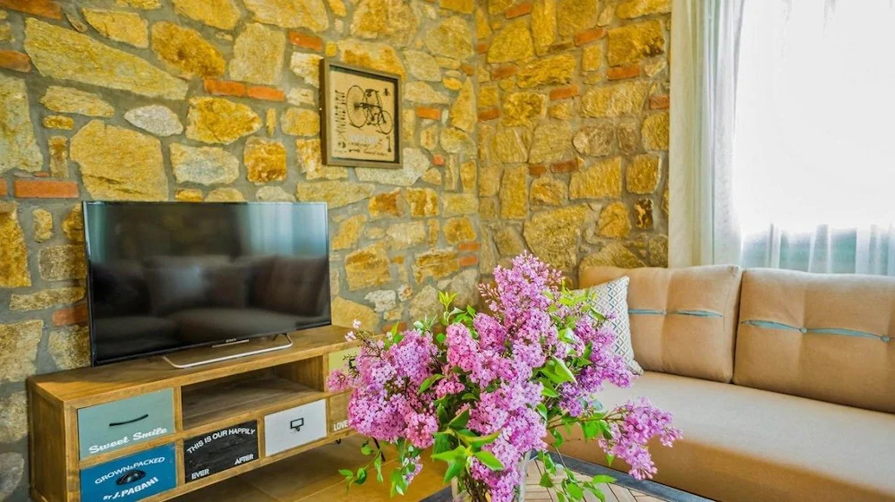 Mediterraneo Luxury Suites Halkidiki