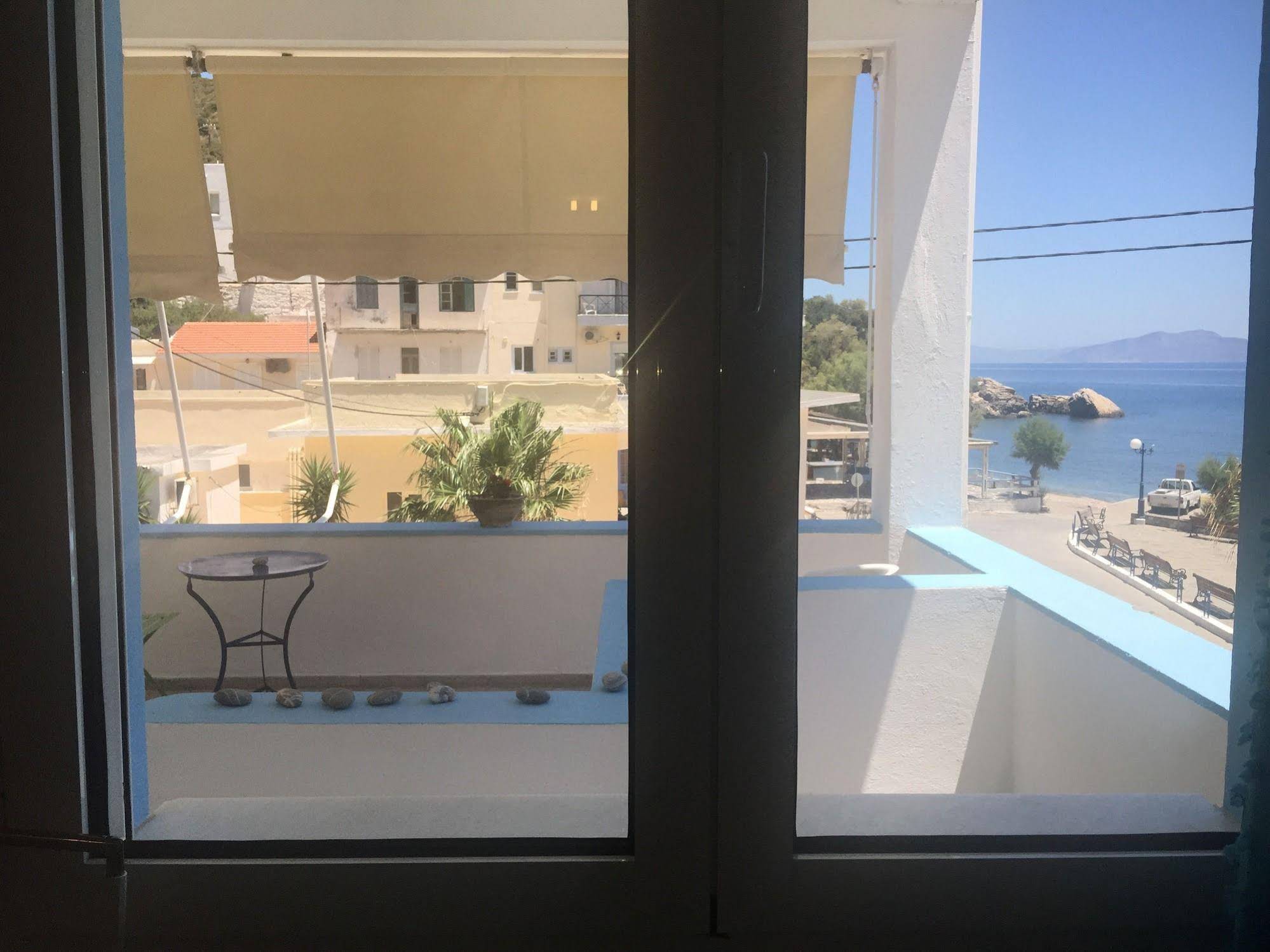 Apostolakis Rooms