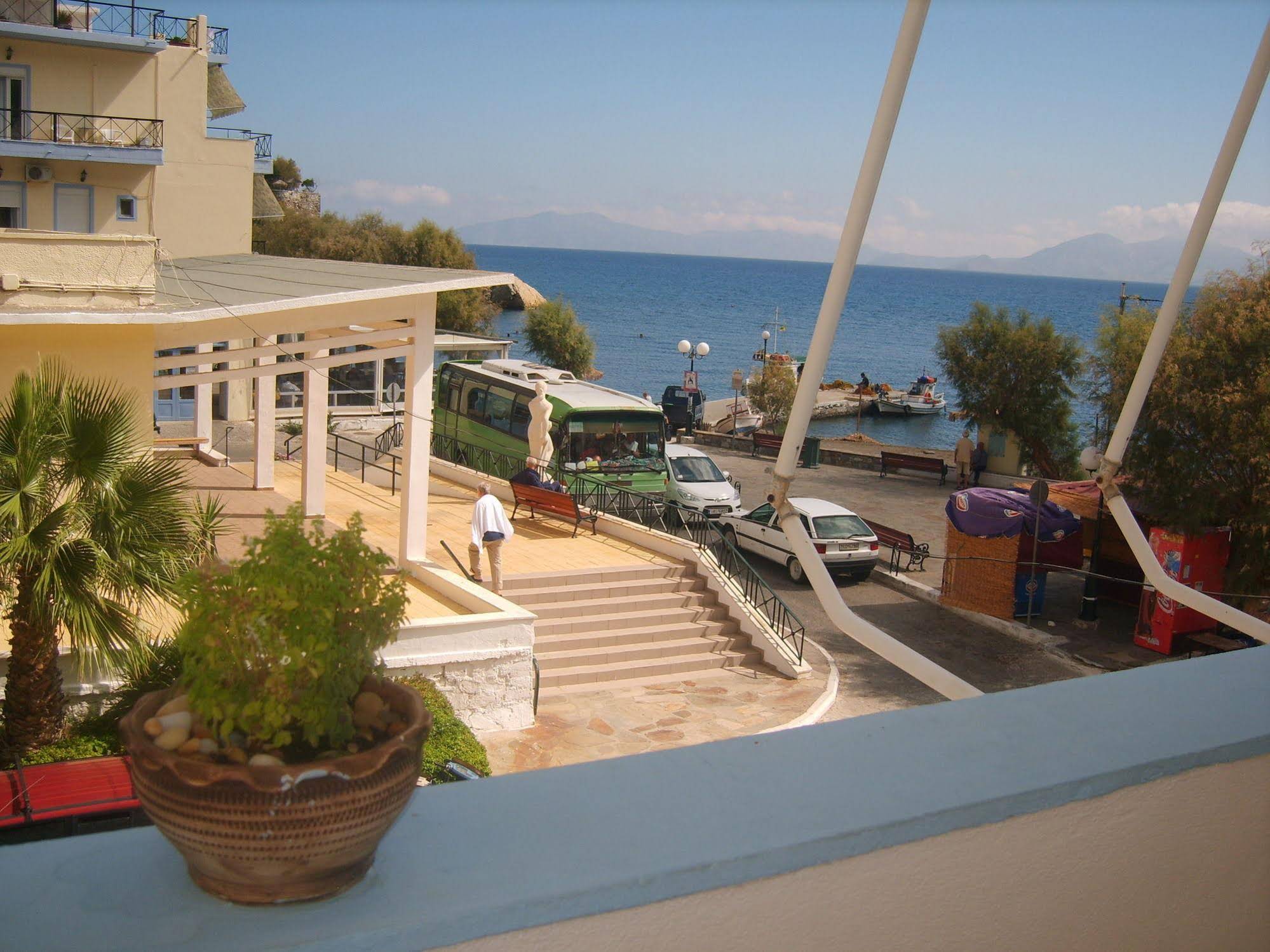 Apostolakis Rooms