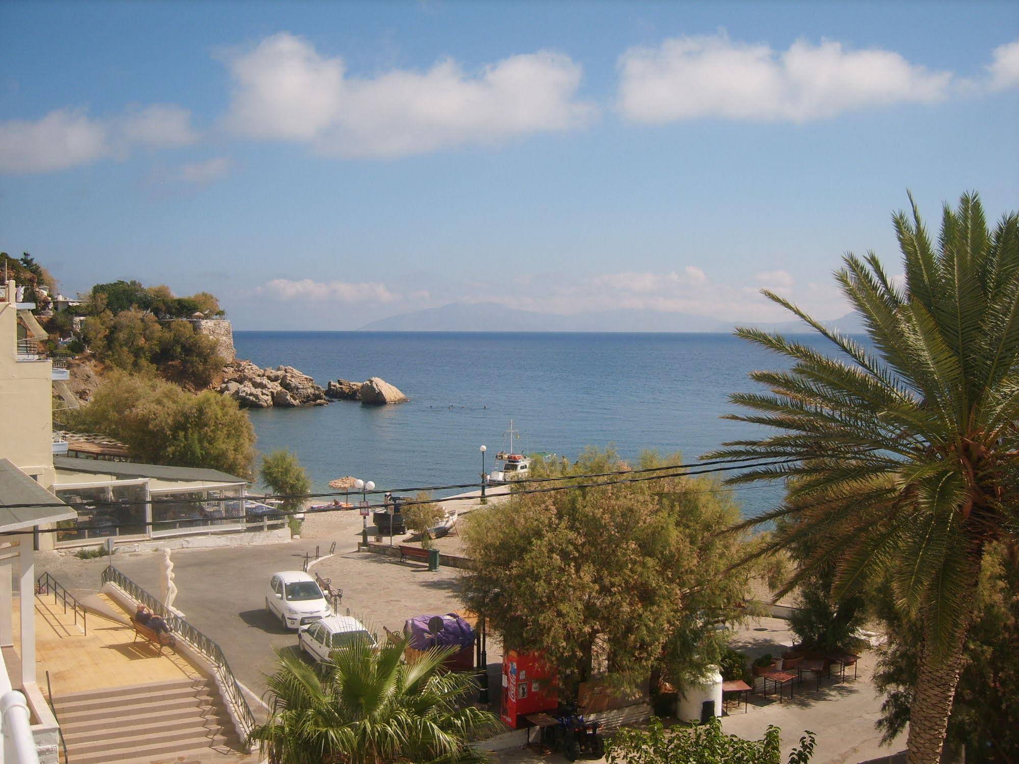 Apostolakis Rooms