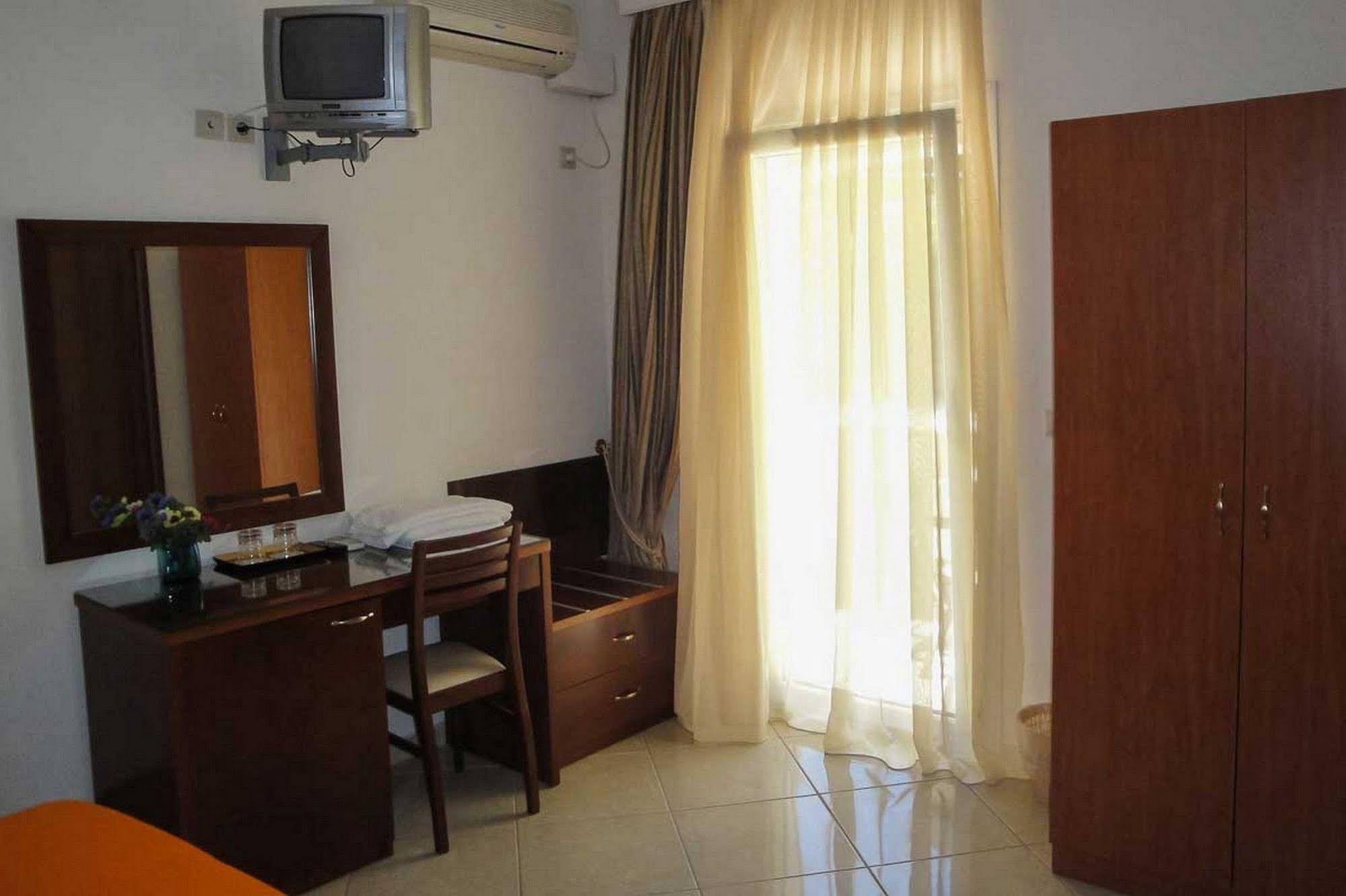 Hotel Nefeli