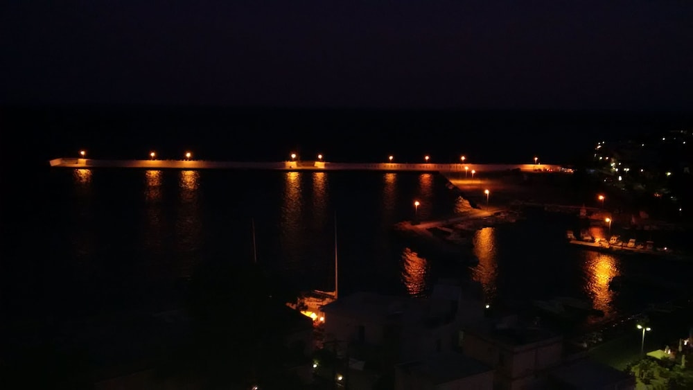 Kastro Hotel