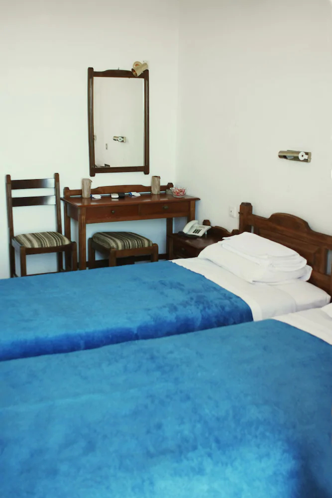 Kastro Hotel