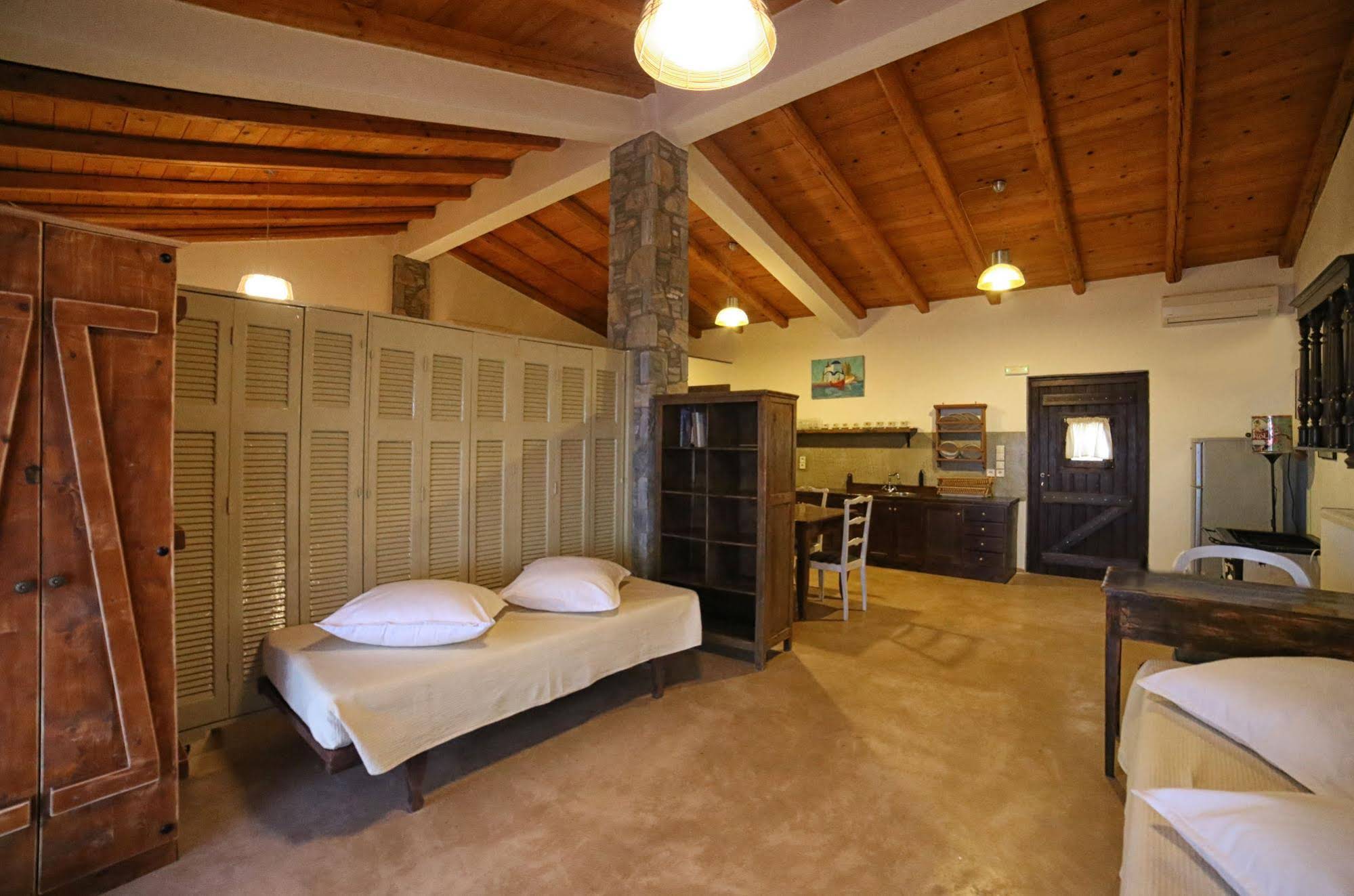Pyrgos Exclusive Boutique Villas
