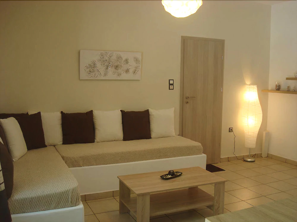 Smaragdi Rooms