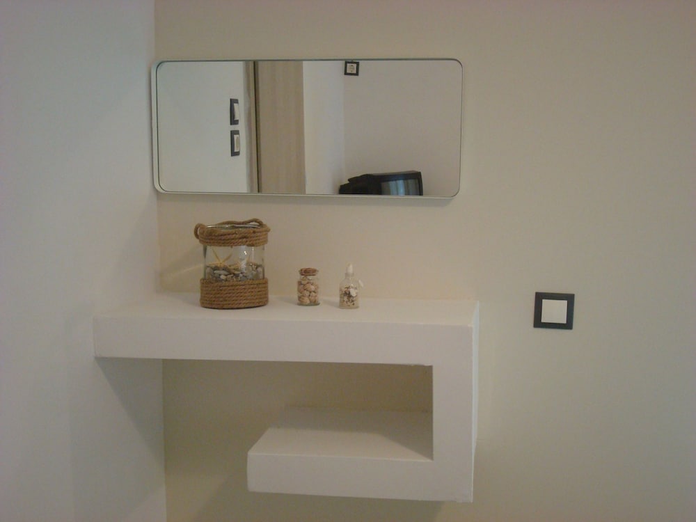 Smaragdi Rooms