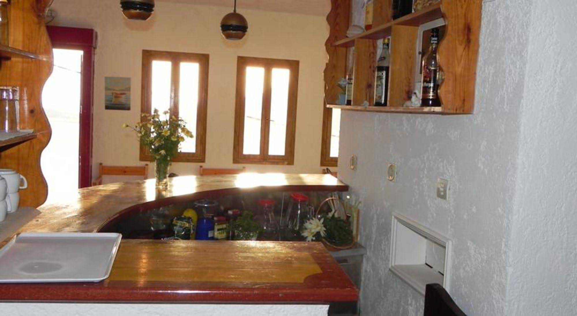 Afroditi Hotel Studios