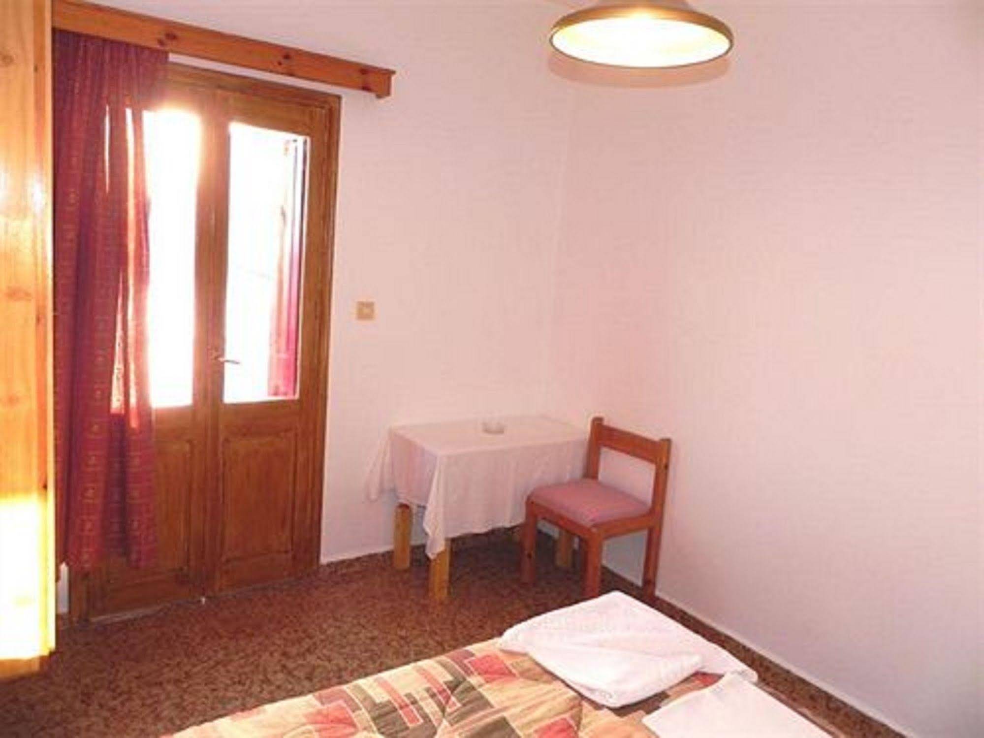 Afroditi Hotel Studios