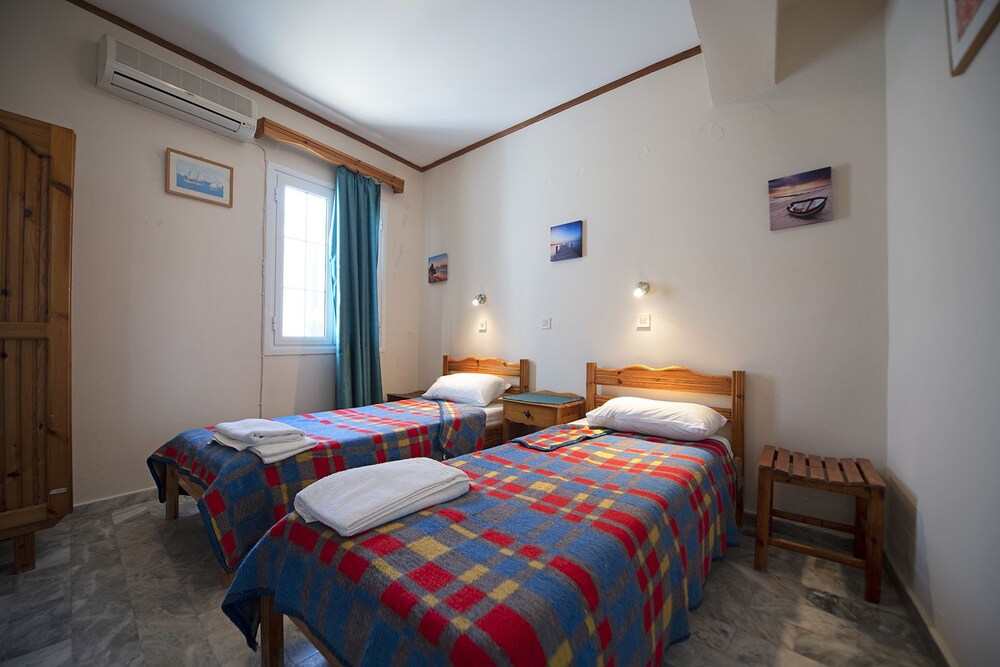 Cleio's Rooms