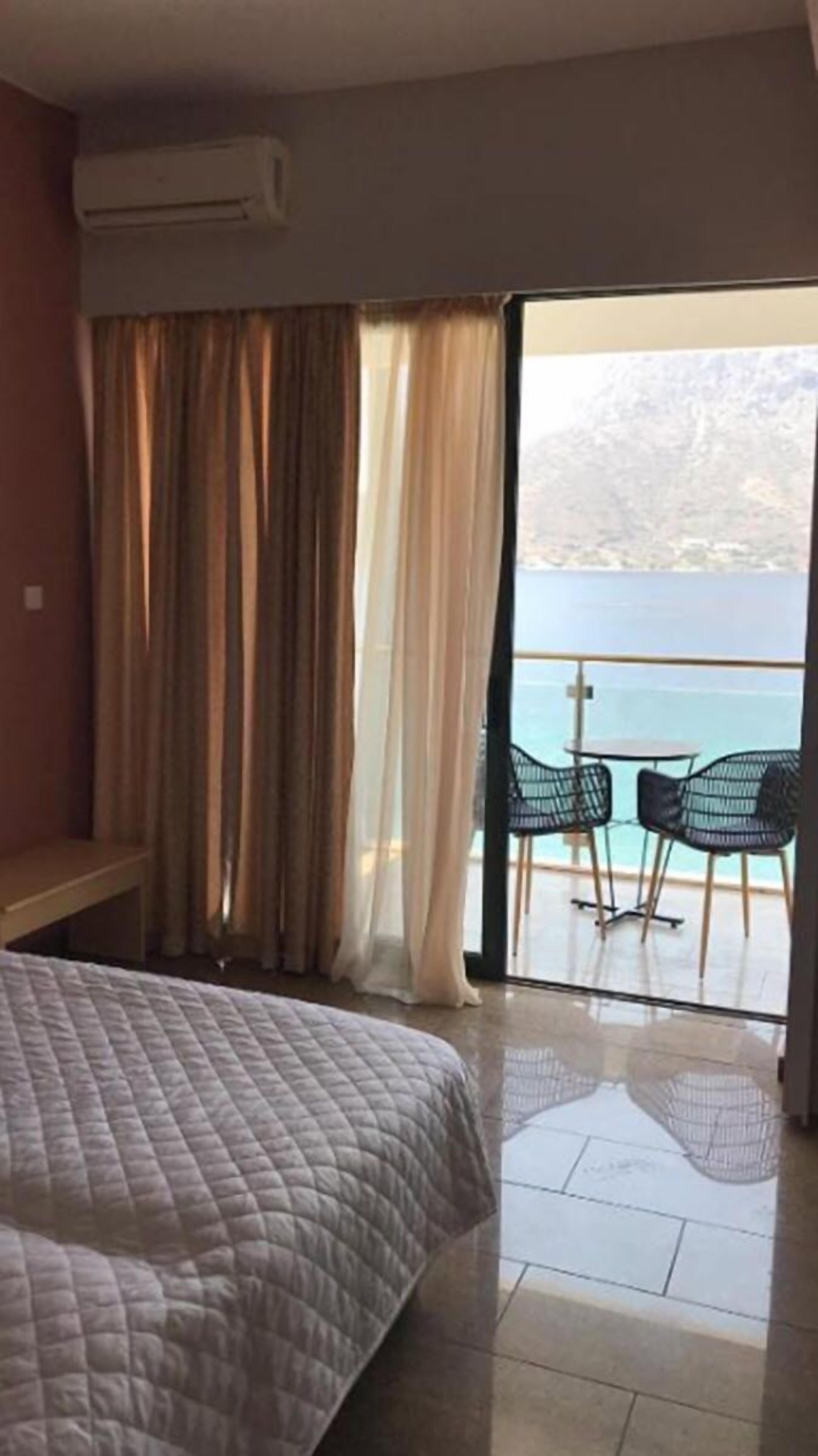 Massouri Beach Hotel