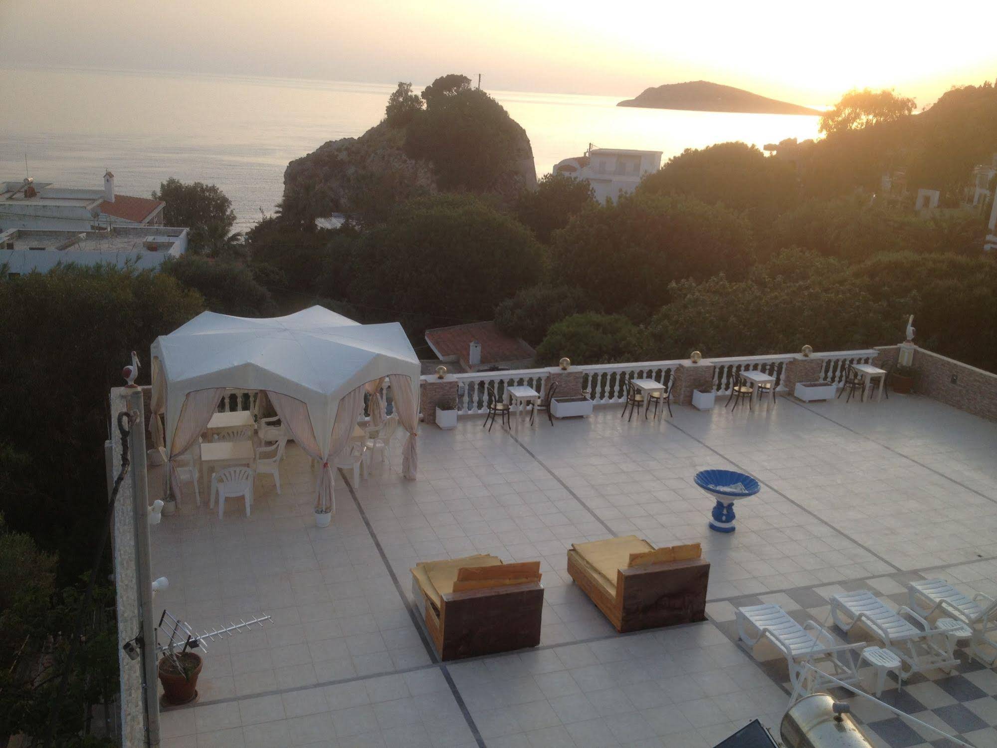 Alkyonis Apartments