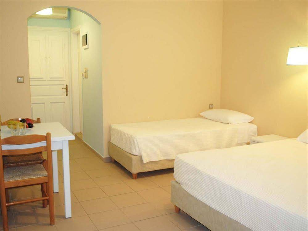 Apollonia Hotel