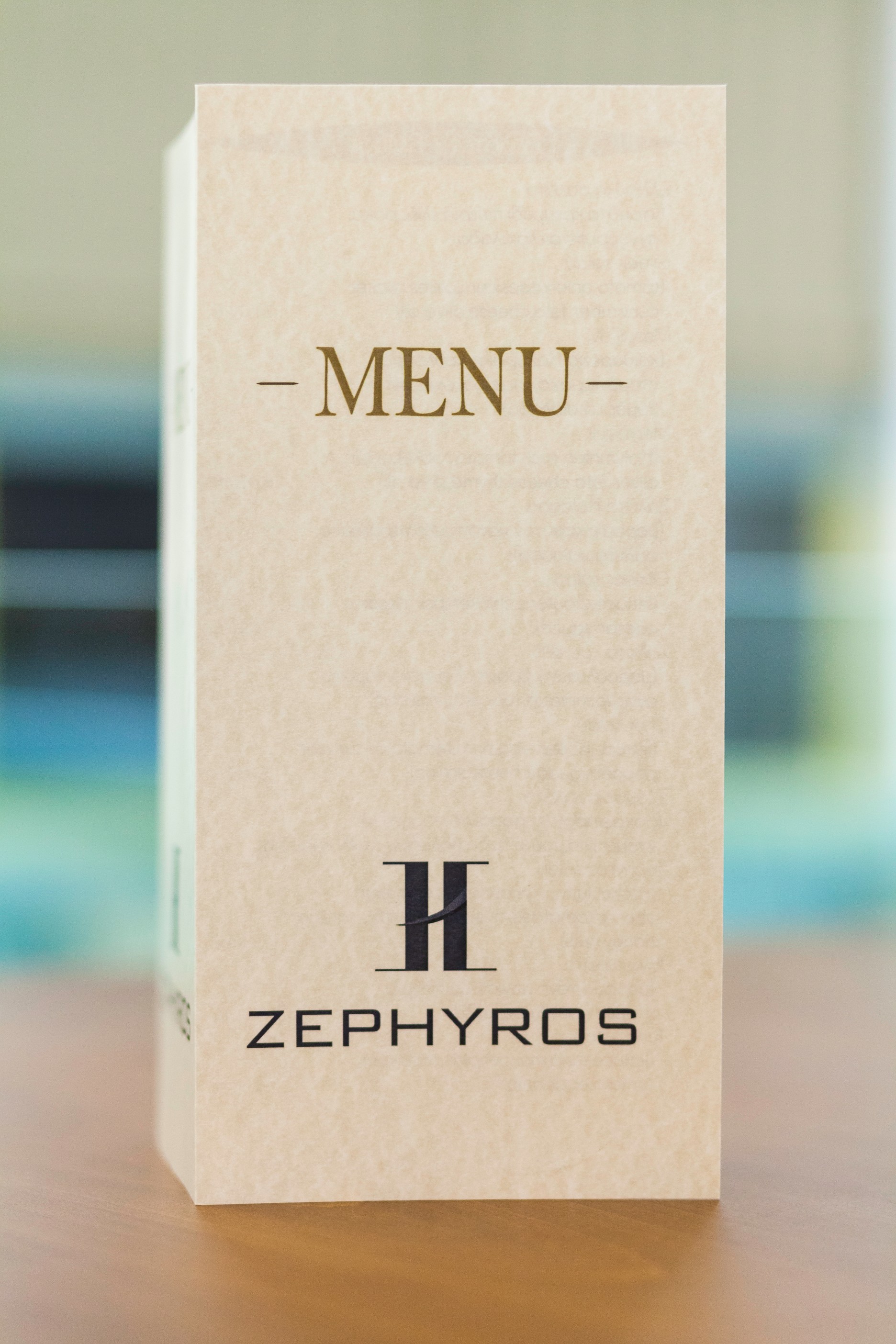 H Hotel Zephyros