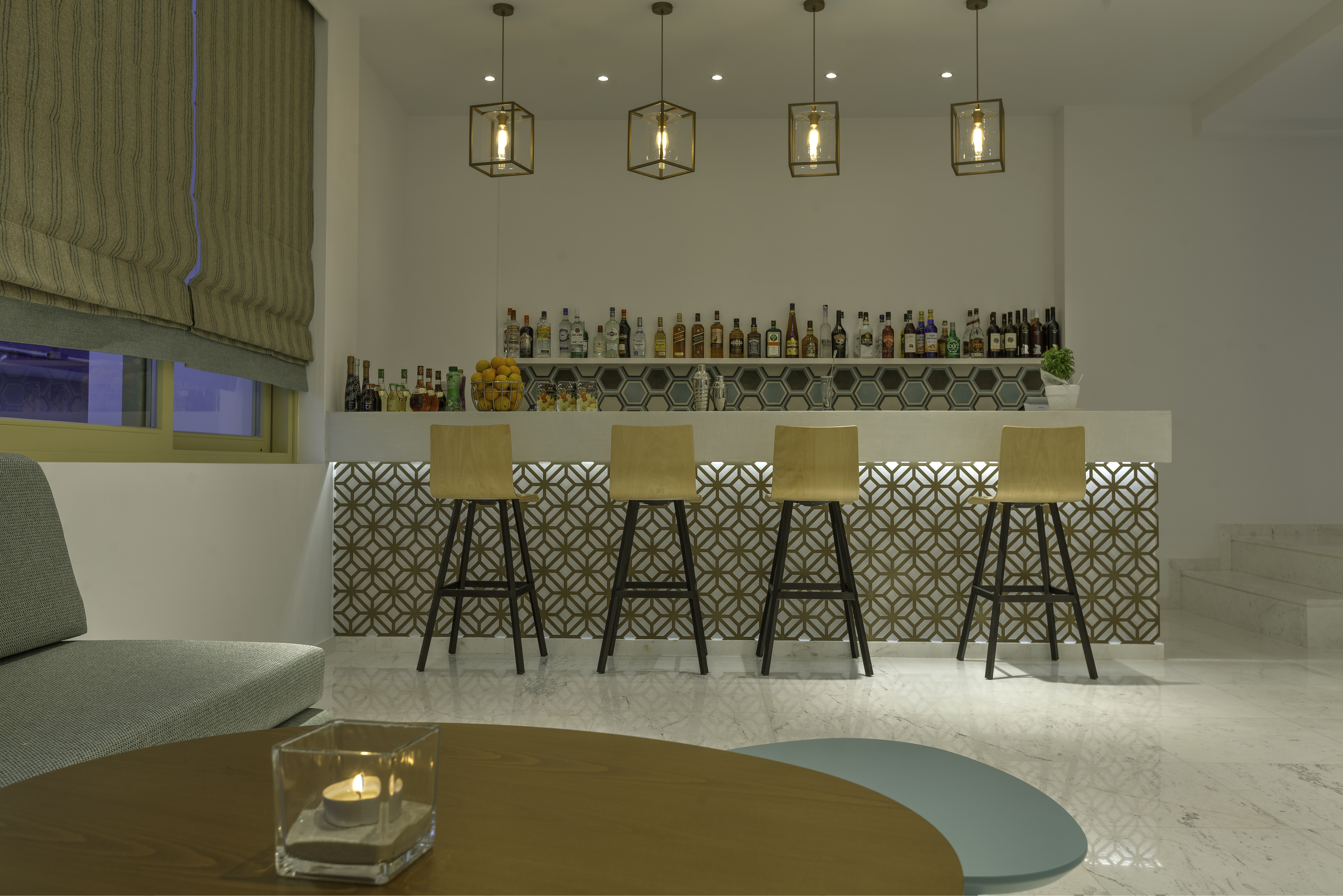 H Hotel Zephyros