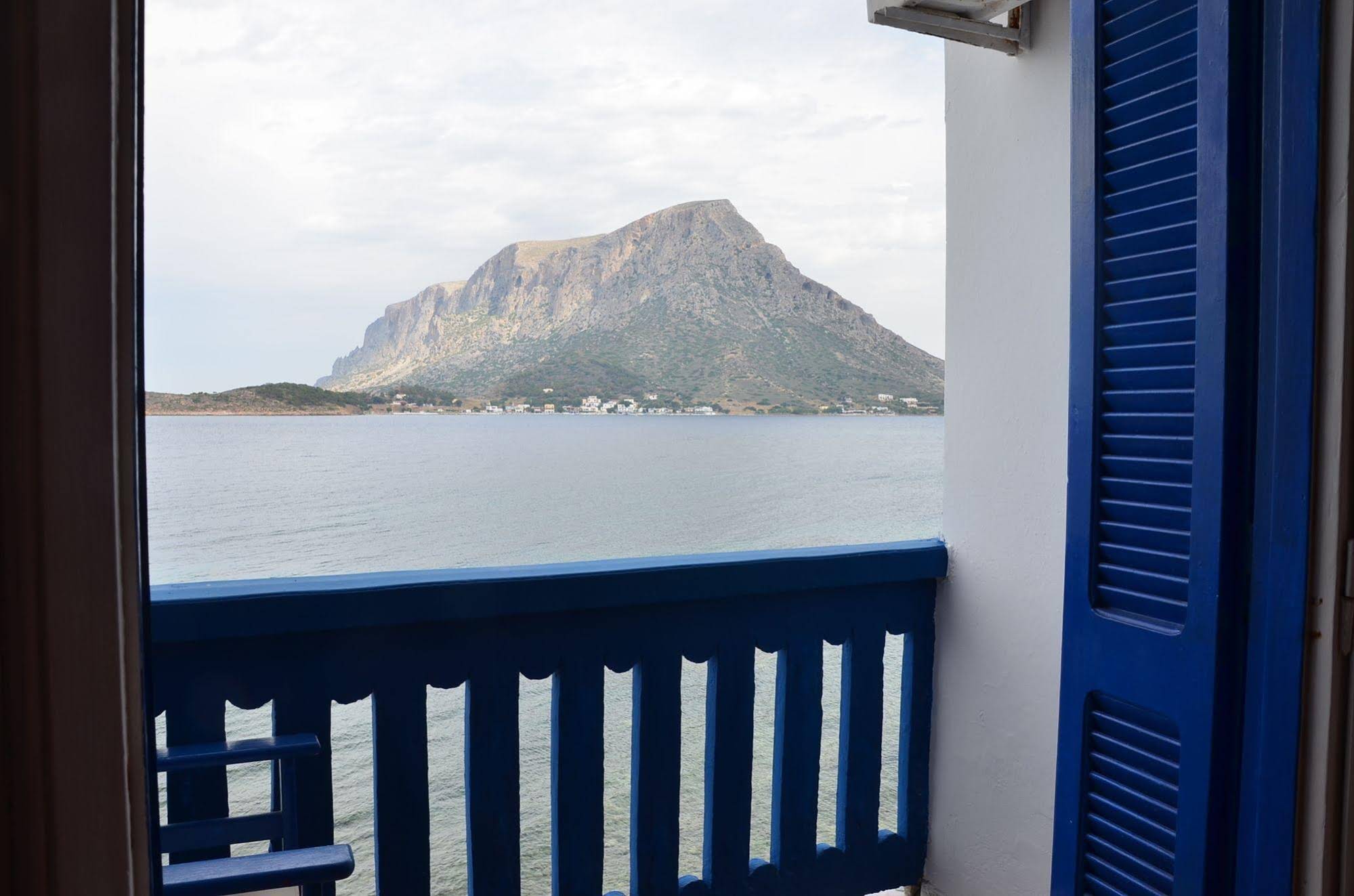 Themis Hotel