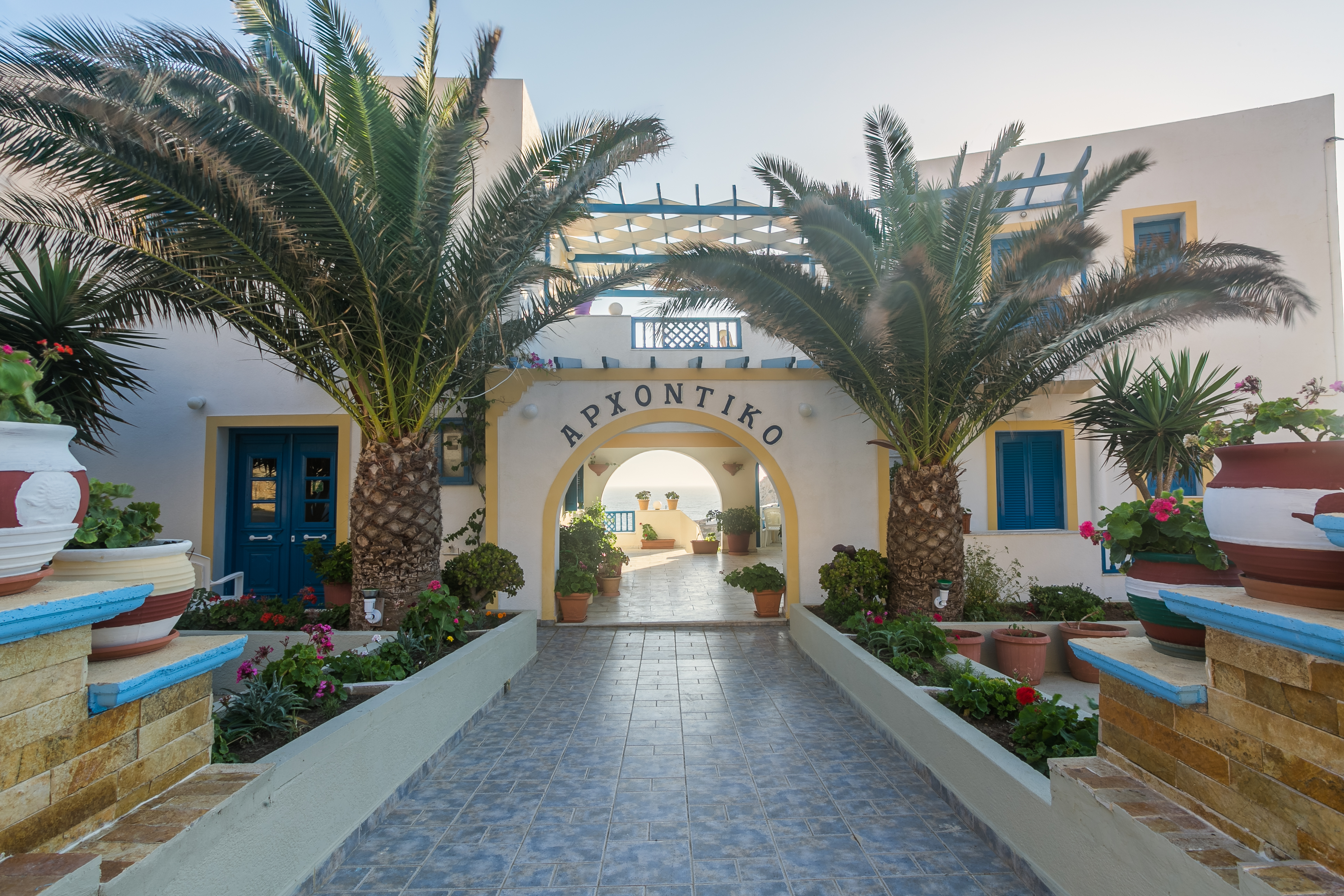 Arhontiko Hotel