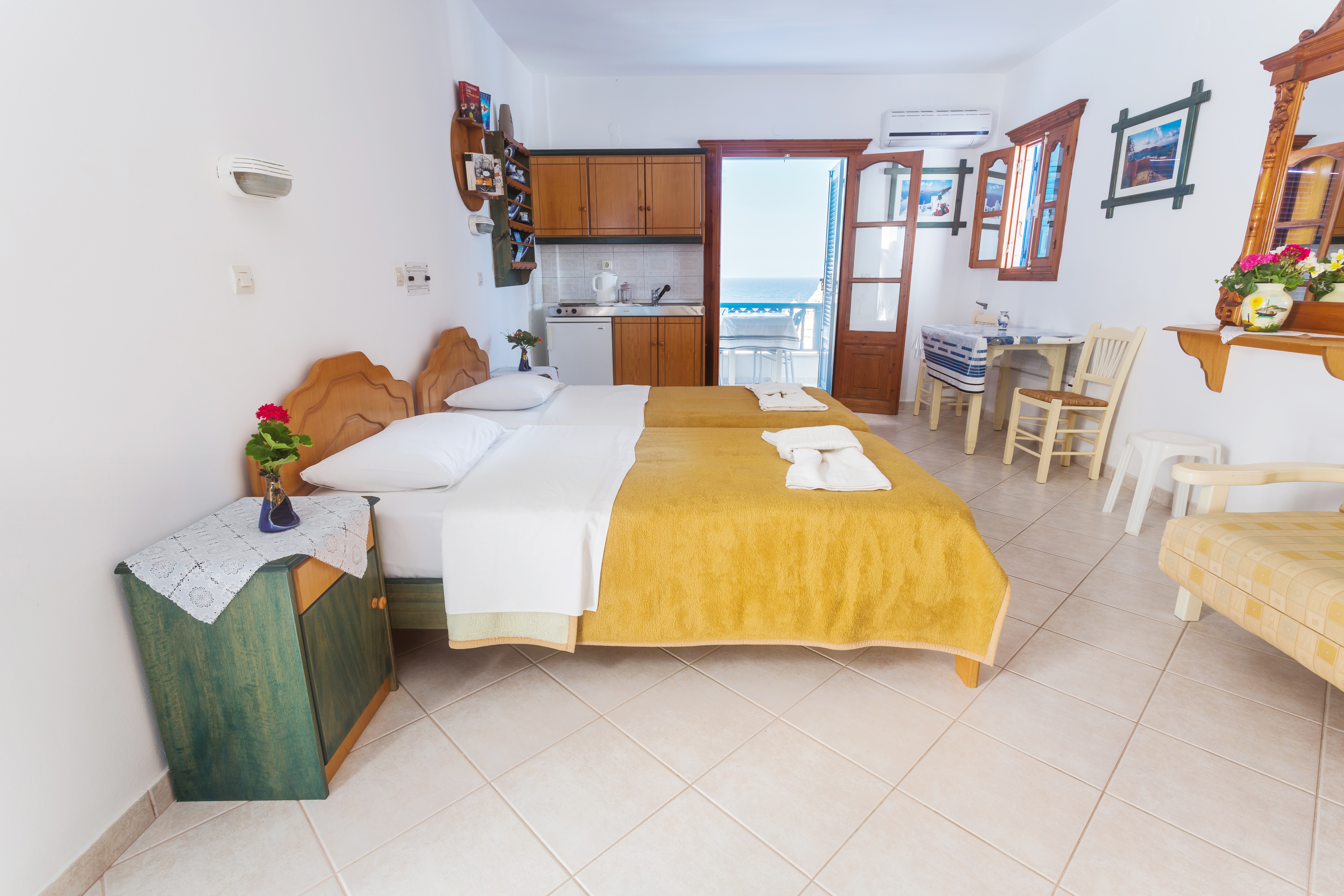 Arhontiko Hotel