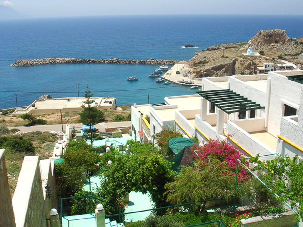 Hotel Finiki View