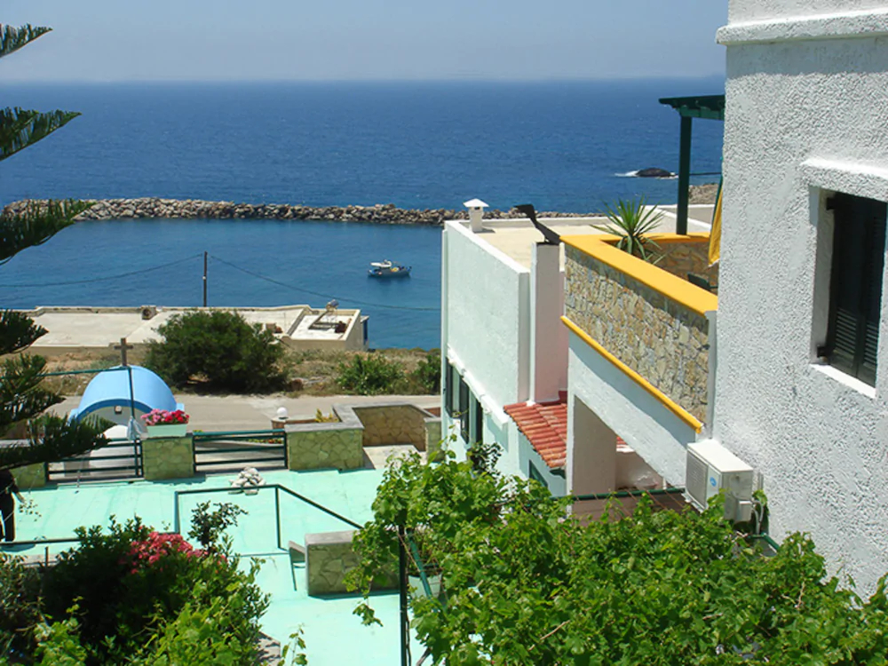 Hotel Finiki View