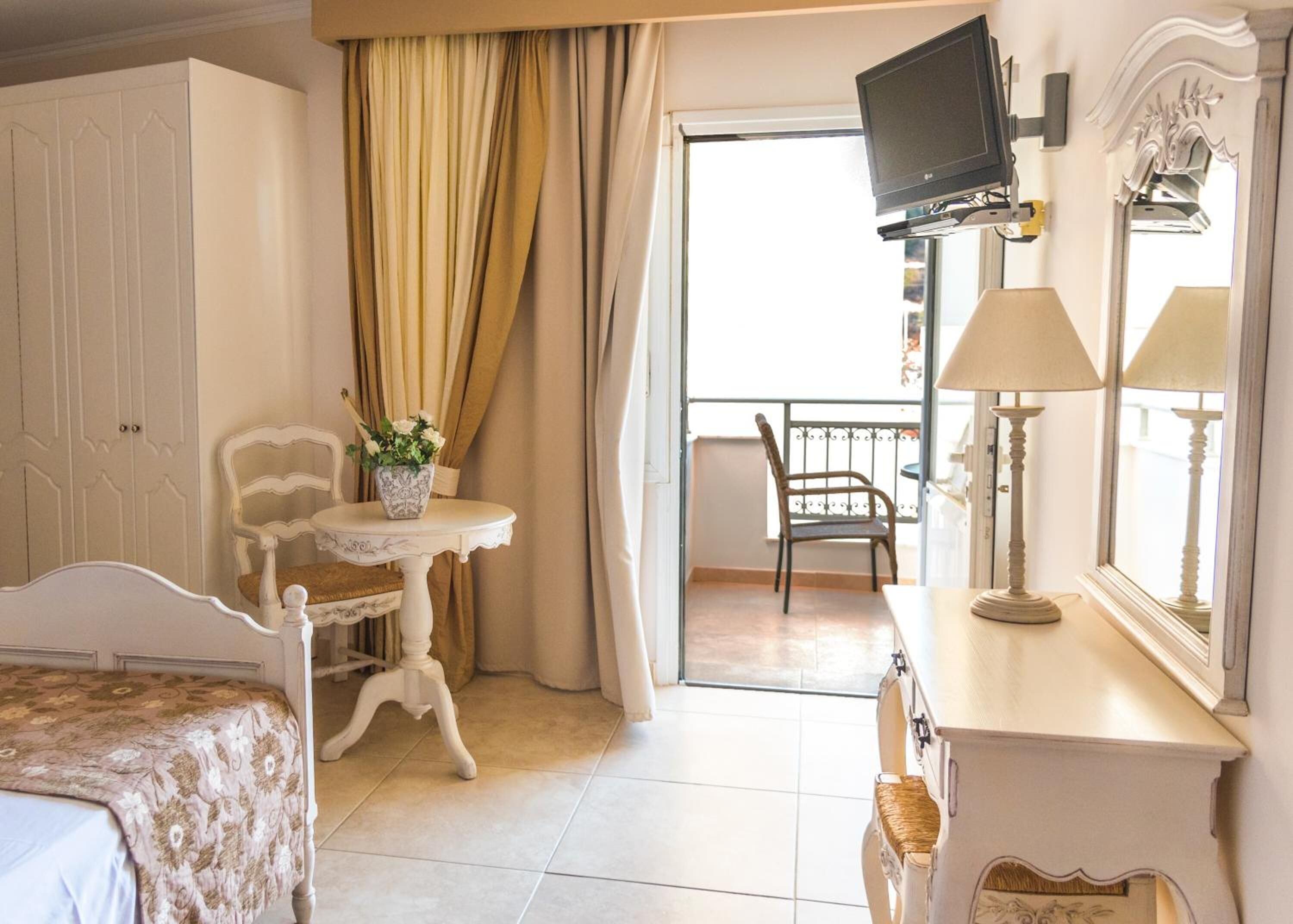 Astron Princess Hotel