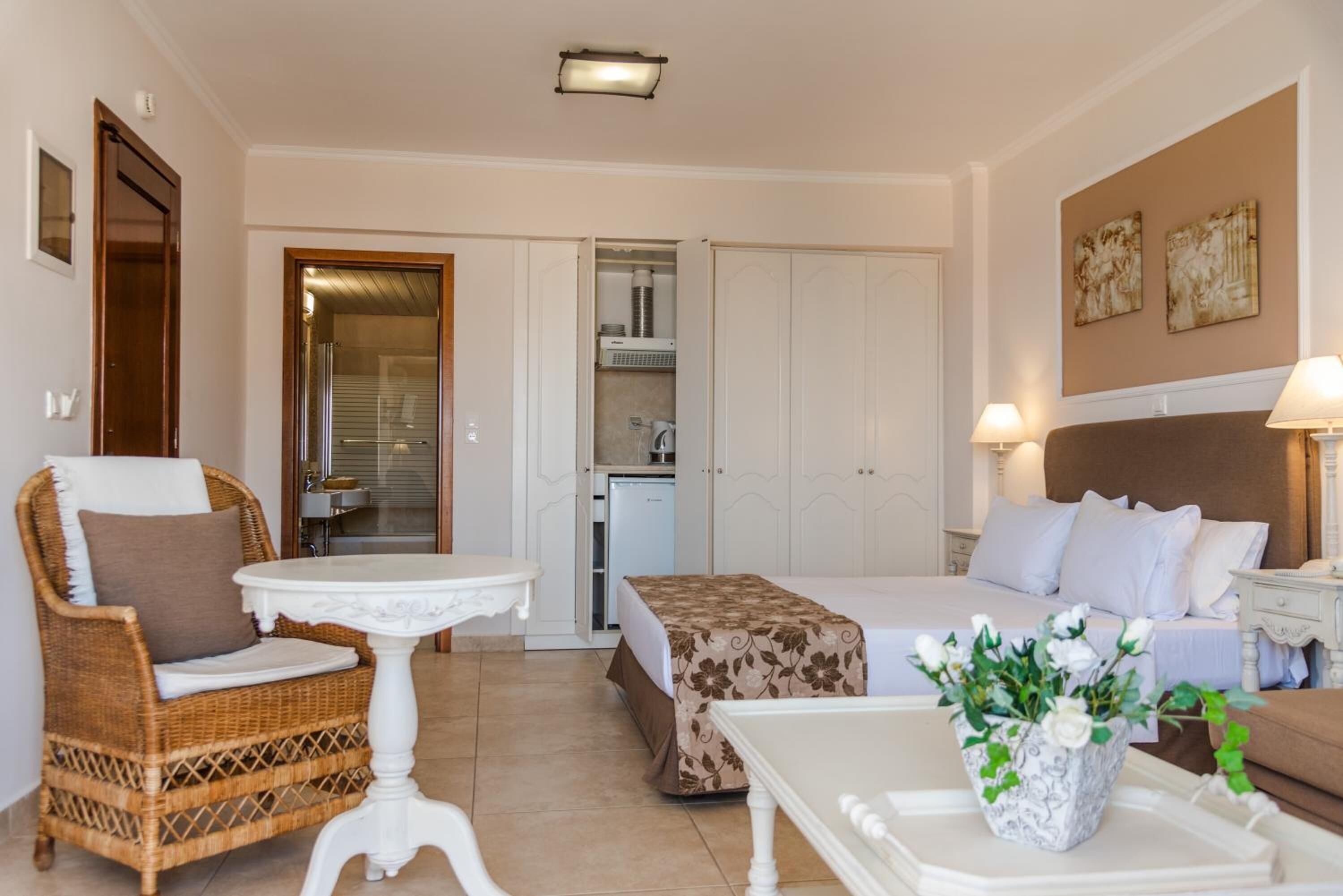 Astron Princess Hotel