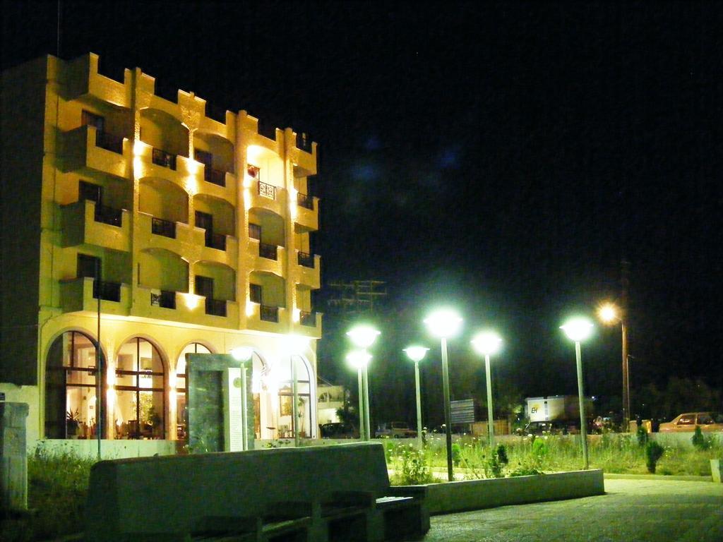 Atlantis Hotel