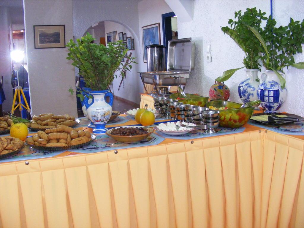 Atlantis Hotel