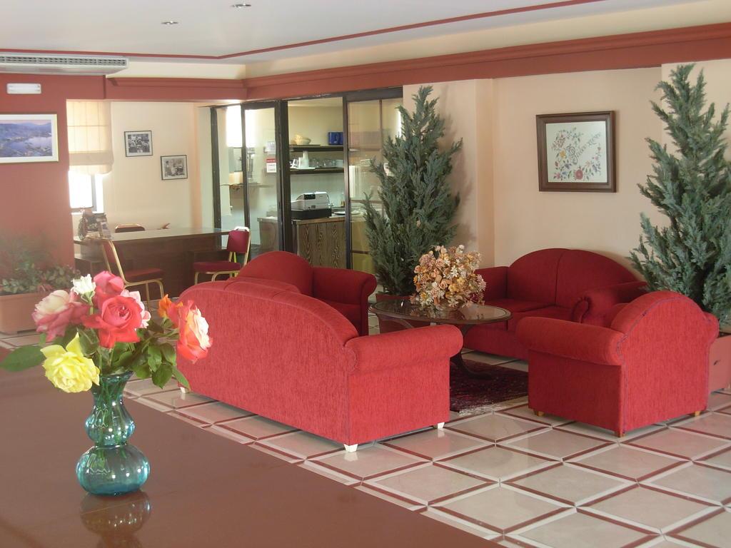 Hotel Seven Stars