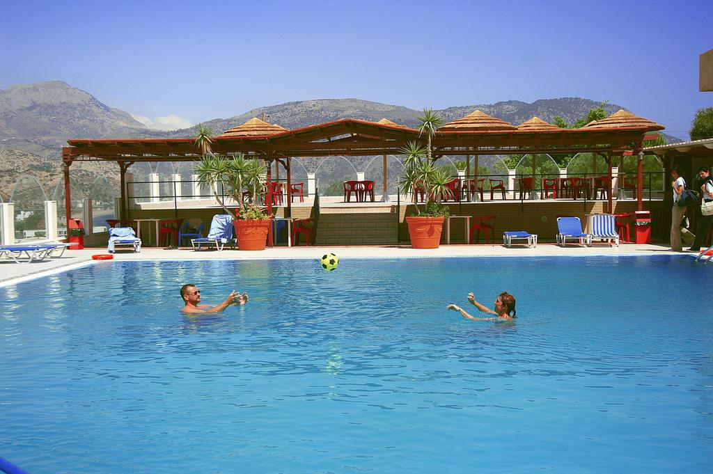 Hotel Seven Stars