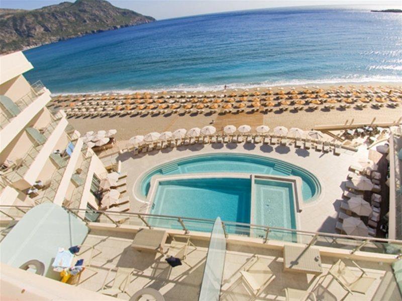 Konstantinos Palace