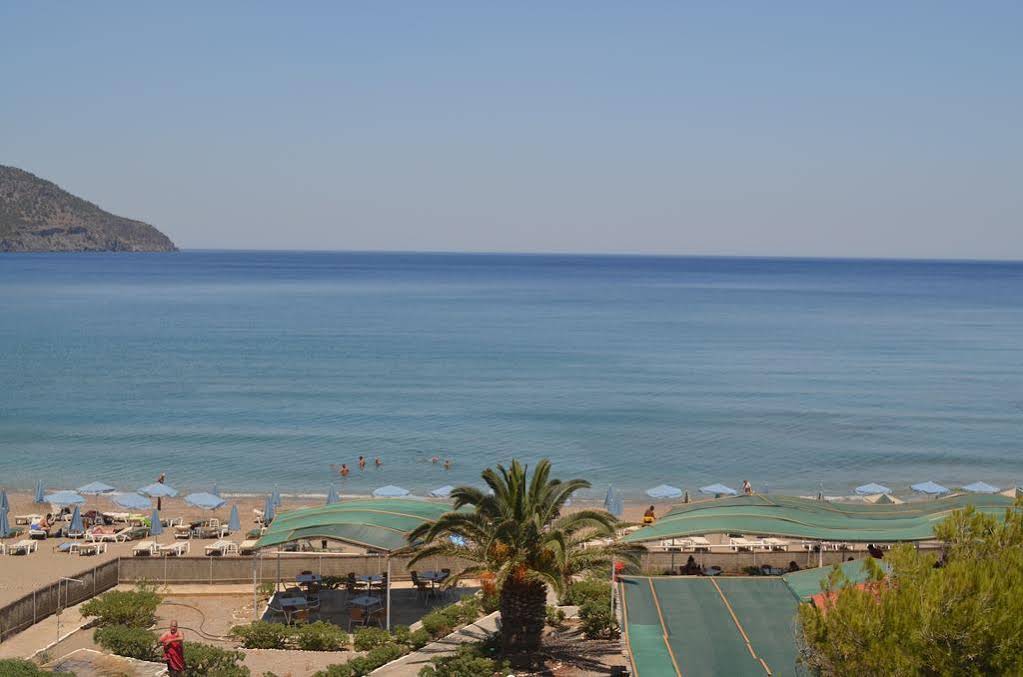Lymiatis Beach
