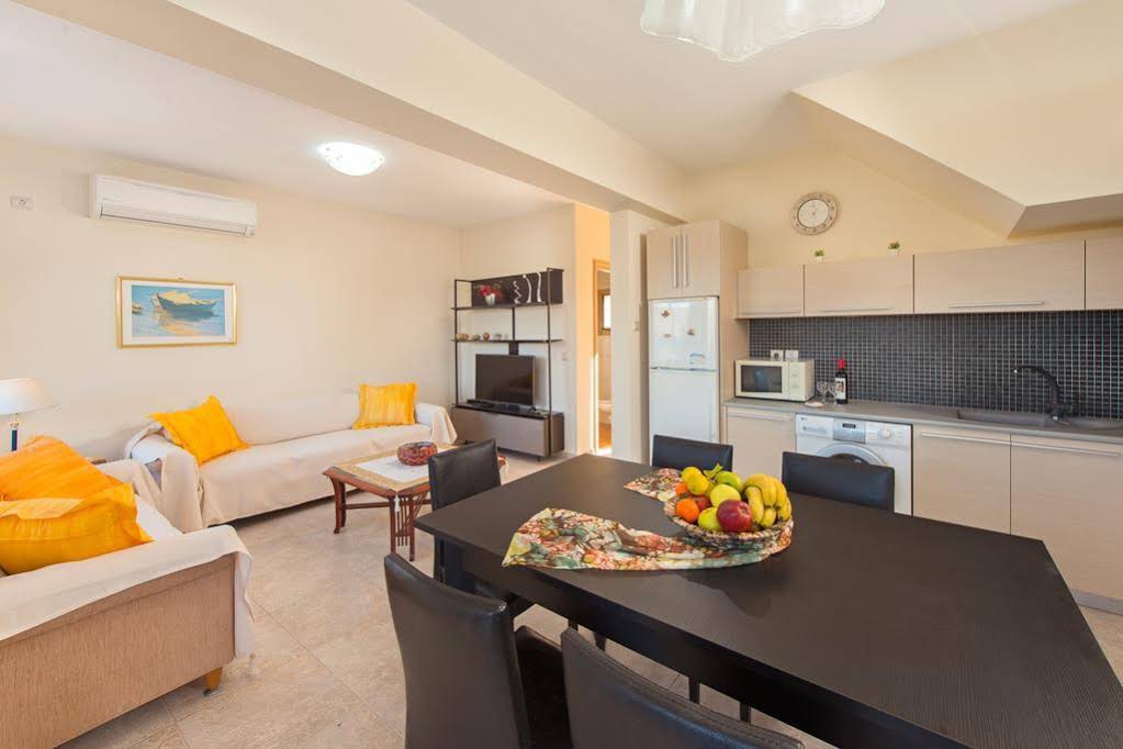 Renata’s Villas