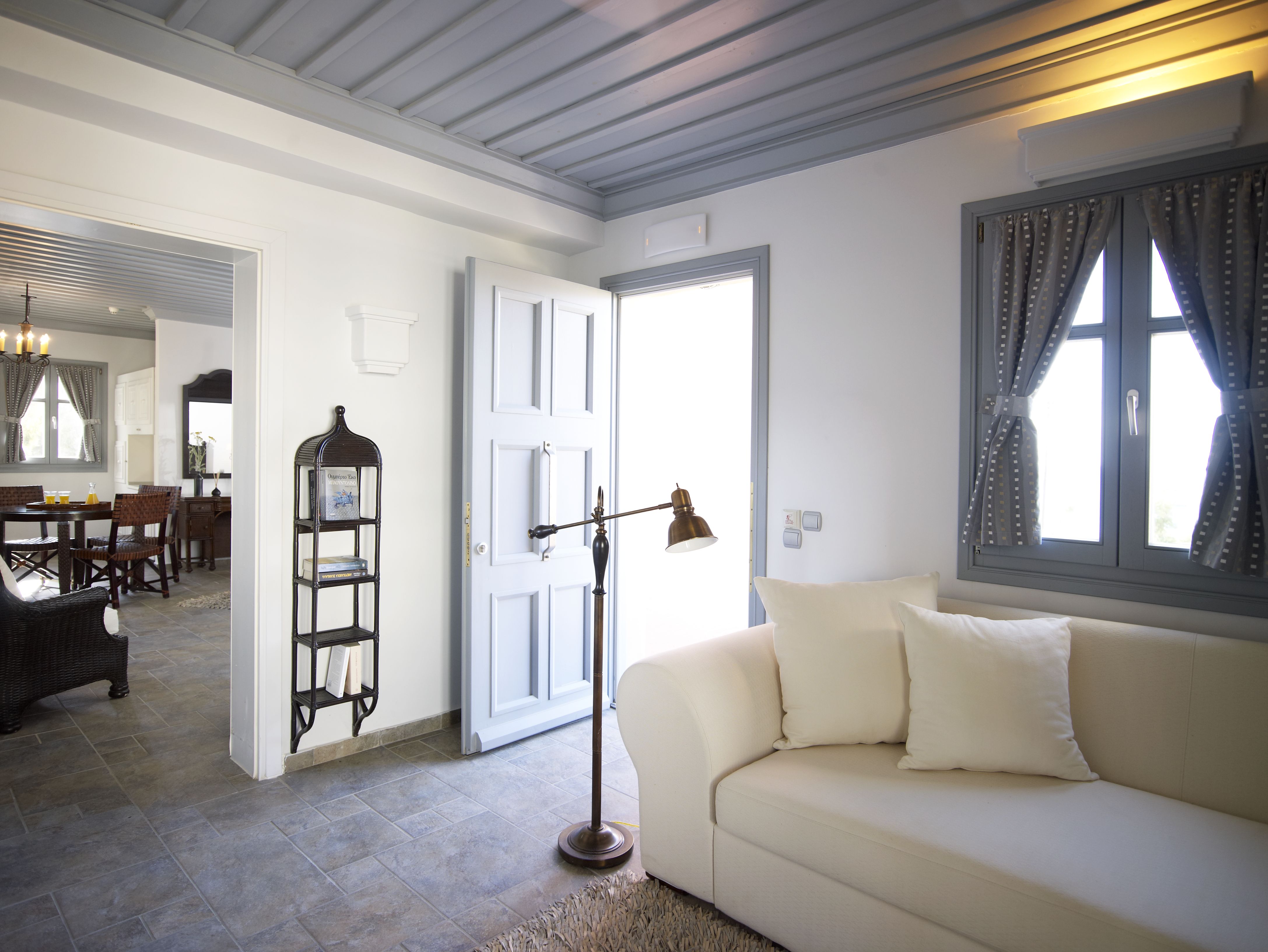 Porto Kea Suites
