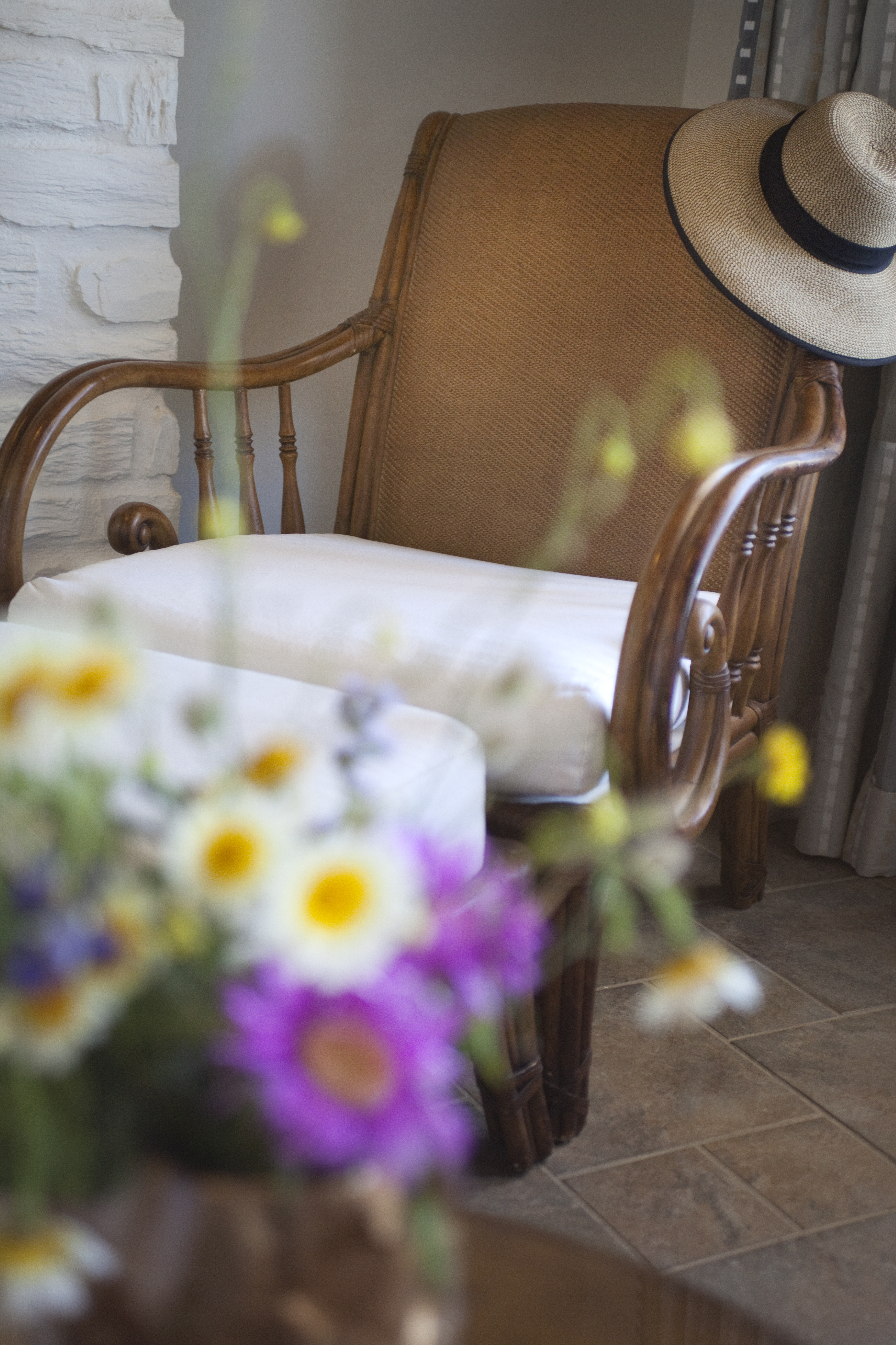 Porto Kea Suites