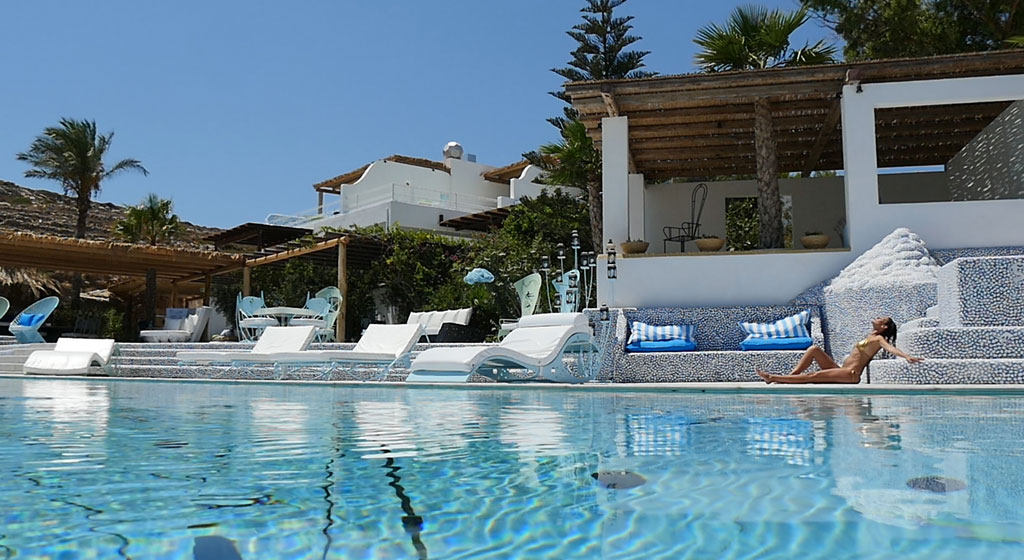 Porto Kea Suites